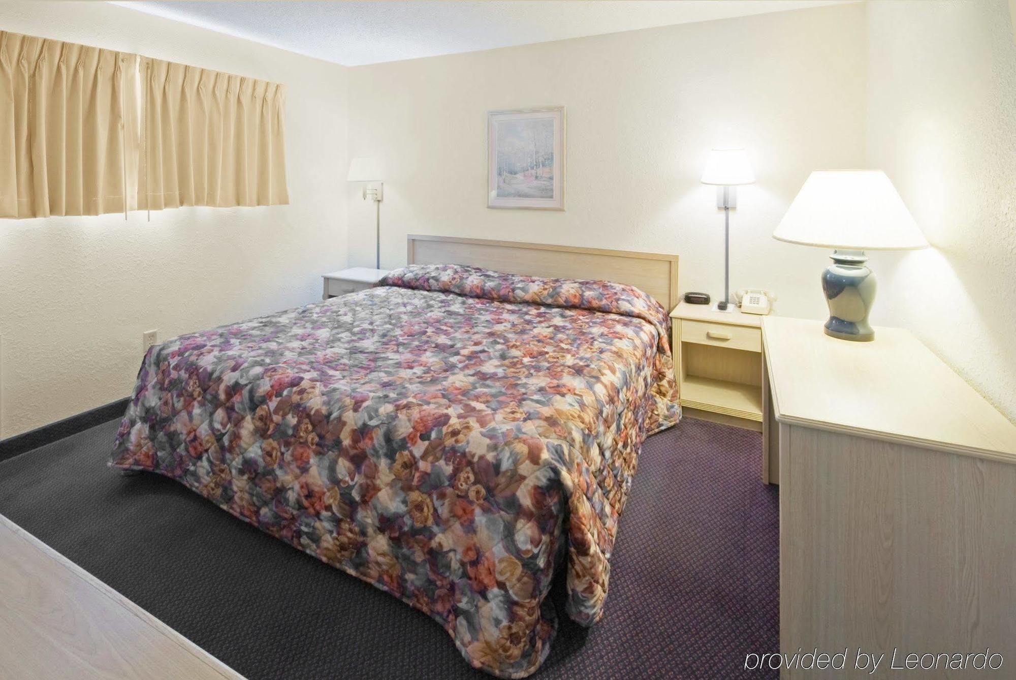 A Wyoming Motel 2*